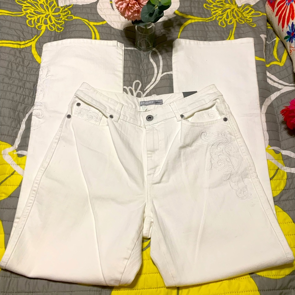 Chicos Platinum Embroidered Jeans in Optic White